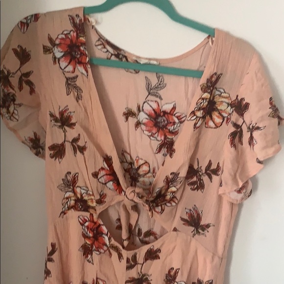 Romper - Picture 3 of 4